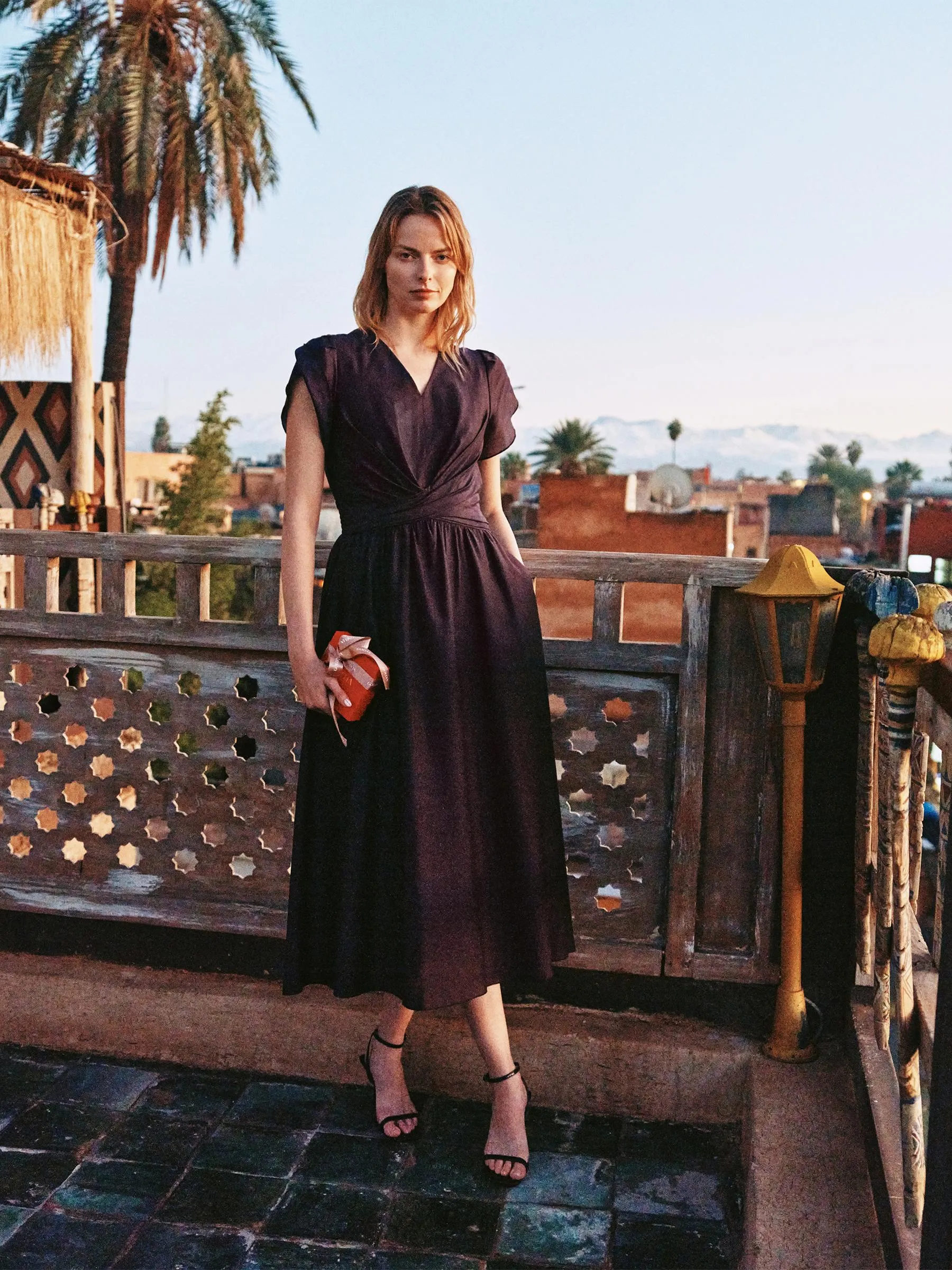 front twist v neck maxi dress Yangnuo Women's Sleeveless V-Neck Twist Front Tiered Maxi Dress Ladies Fashion Casual Solid Color Linen-Look Flowy Long Dress, Size: Medium